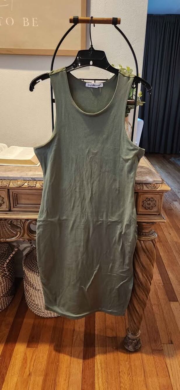 Charlotte Russe Sleeveless Dress L